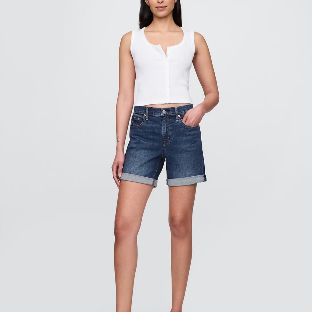 Gap 5” mid rise Women's Denim Shorts
